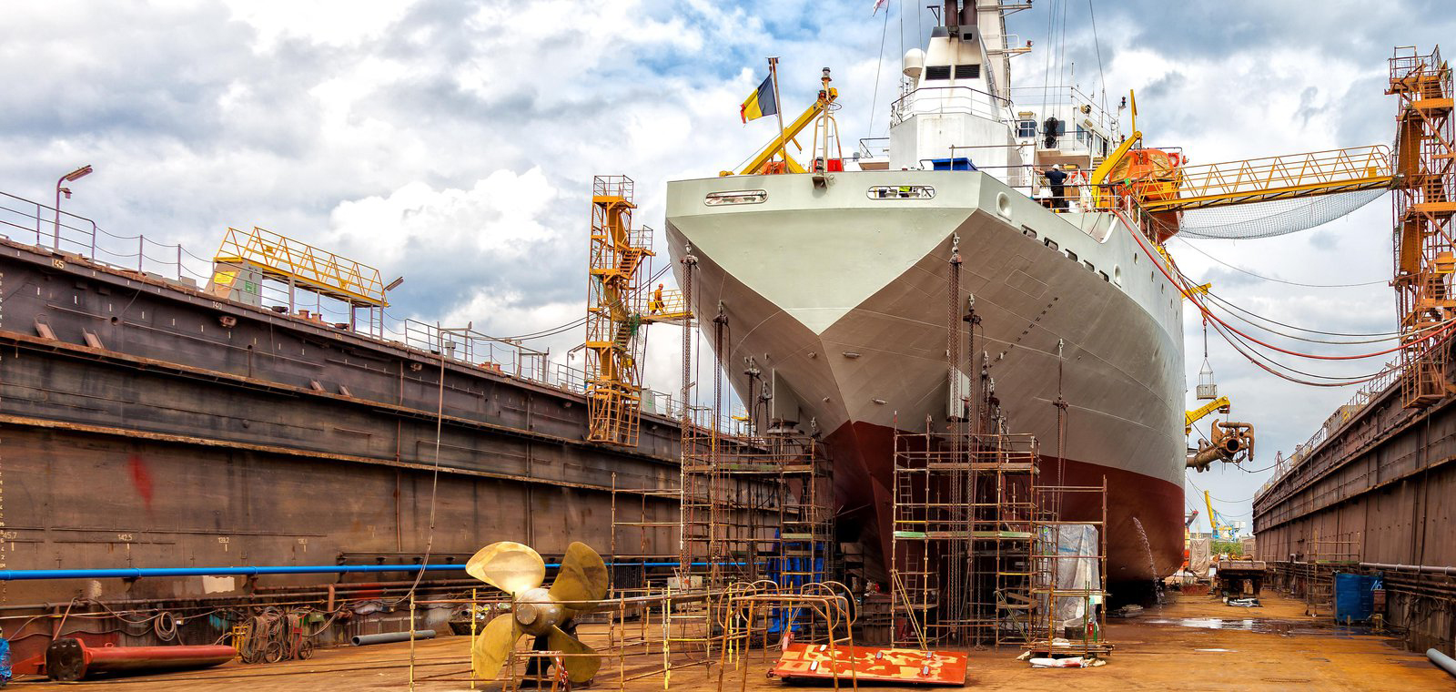 Кораблестроение, океанотехника и системотехника объектов морской инфраструктуры